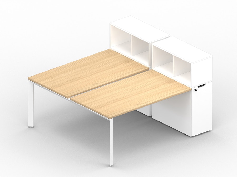 Bench desk K7 with compact Tower
