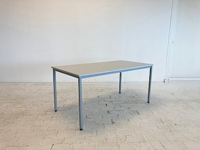 Polyvalente tafel - Uitverkoop